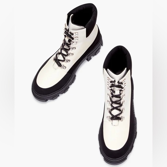 NEW IN BOX JustFab Pythios Black Caviar/Bright White Cold Weather boots - Size 7 - Picture 3 of 9